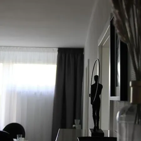 Uroczy, Jasny Apartament Oraz Bezplatny Parking! Apartament Kraków