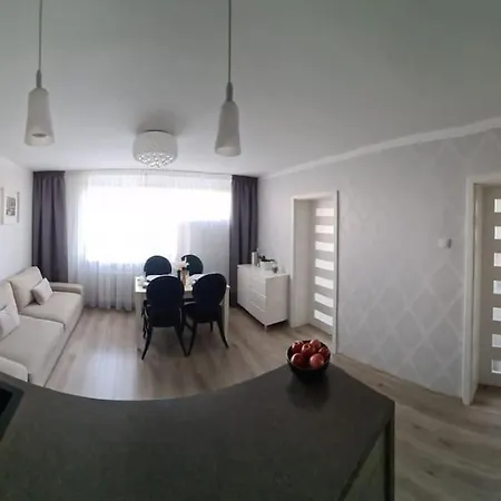 Uroczy, Jasny Apartament Oraz Bezplatny Parking! *
